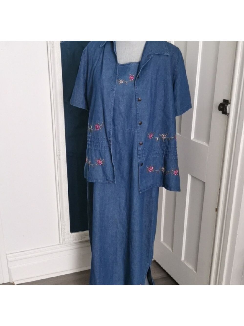 Vintage 90s 2 piece denim maxi dress embroidered cowgirl, bohowestern. Size 14